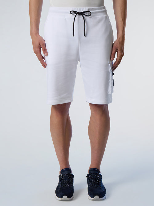 Sweat shorts with side pocket